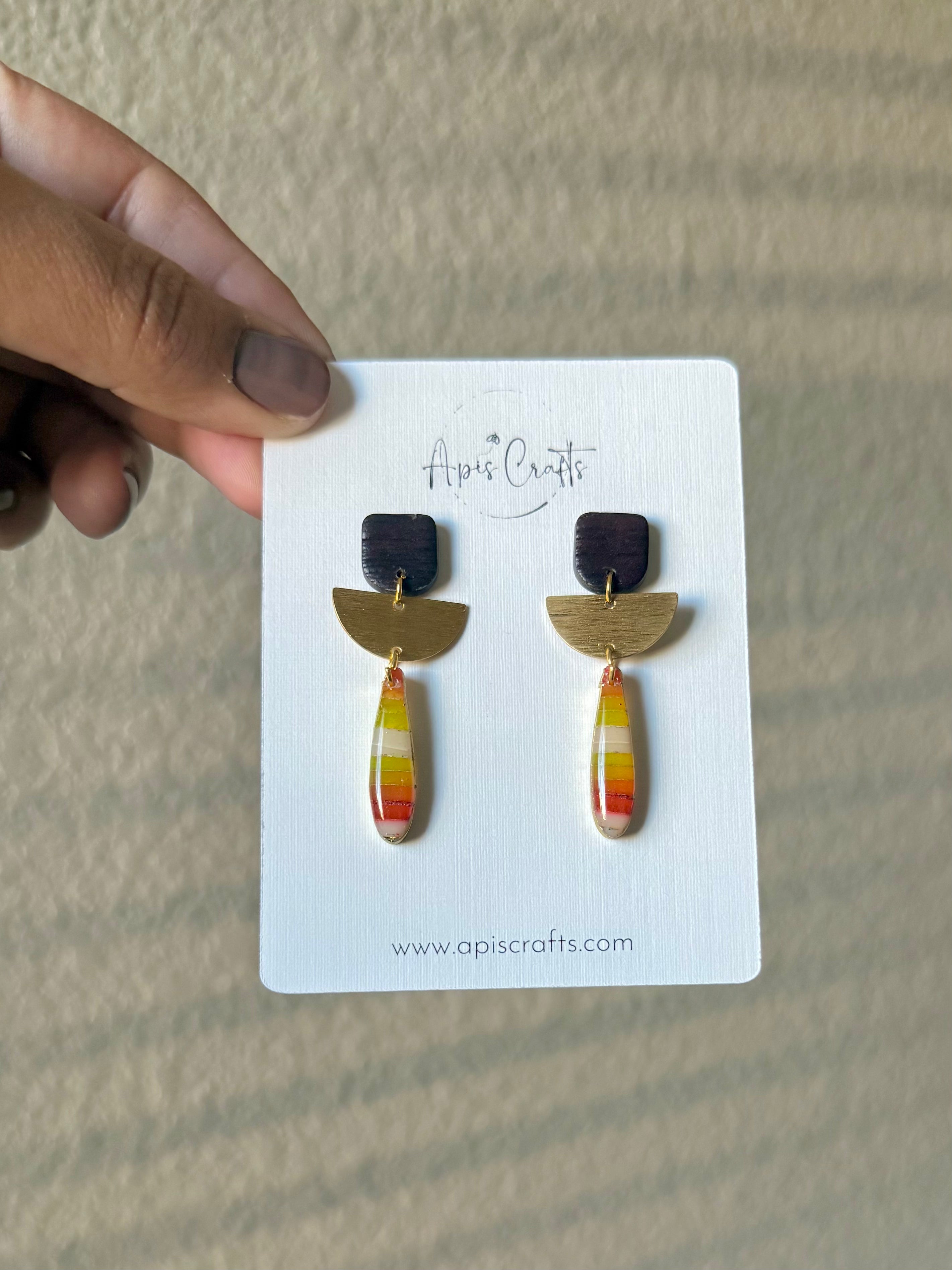 Teardrop & Gold Dangle Earrings - Maize