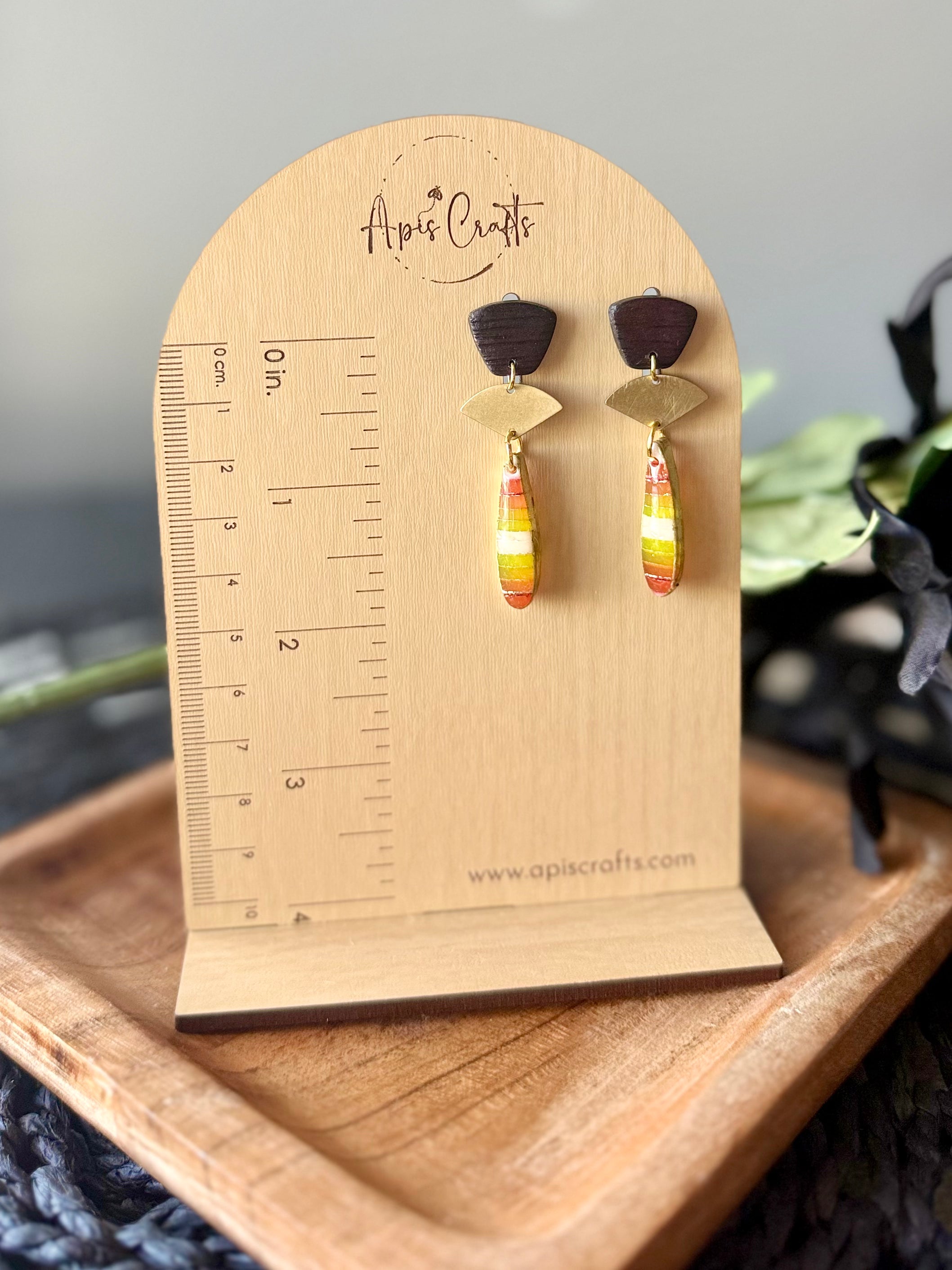 Teardrop & Gold Dangle Earrings - Maize