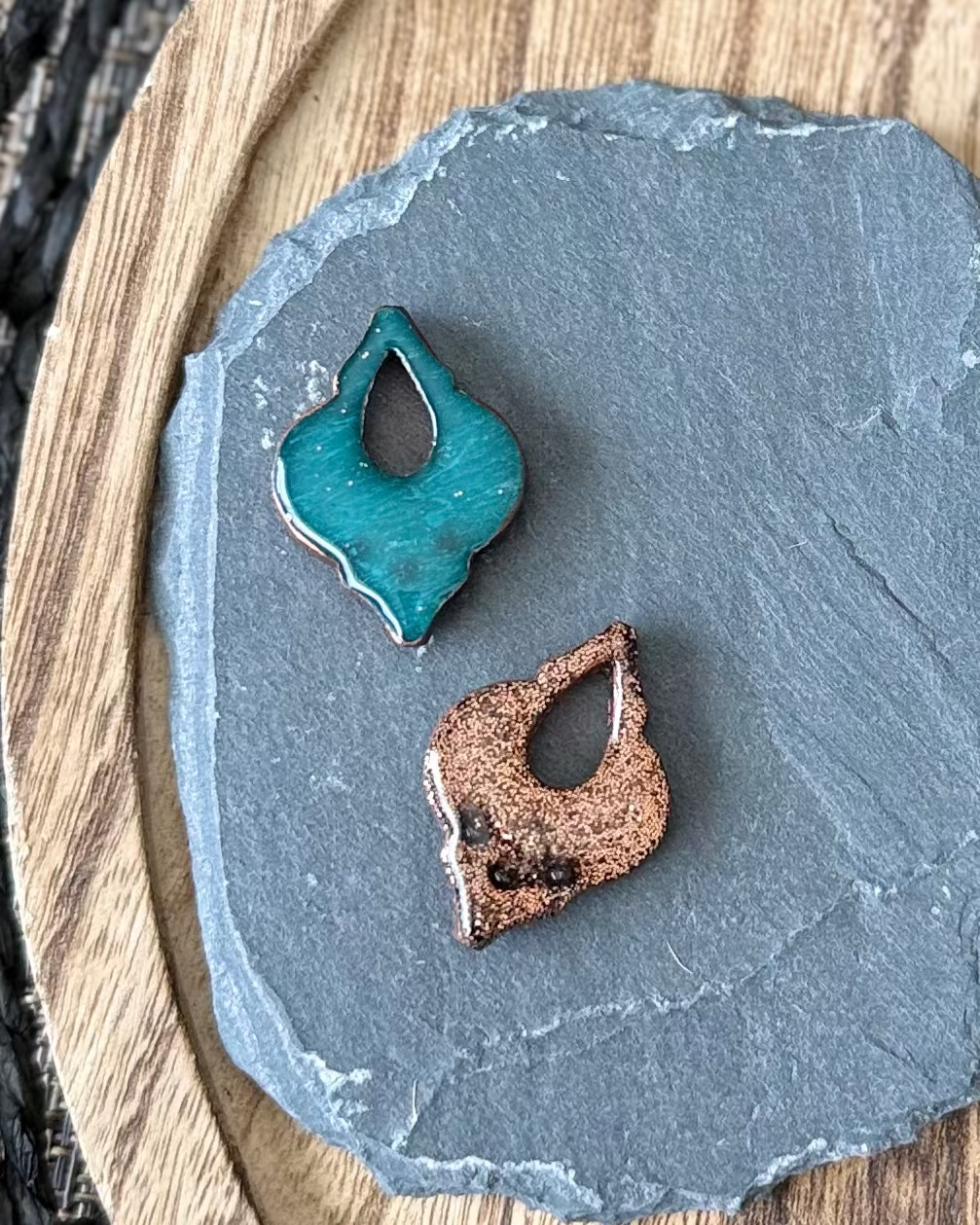 Moroccan style charm earrings with teardrop keyhole and reversible rose gold glitter and jade design.